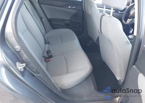 2018 Honda Civic Lx z USA, uszkodzony, nr VIN 19XFC2F59JE008509